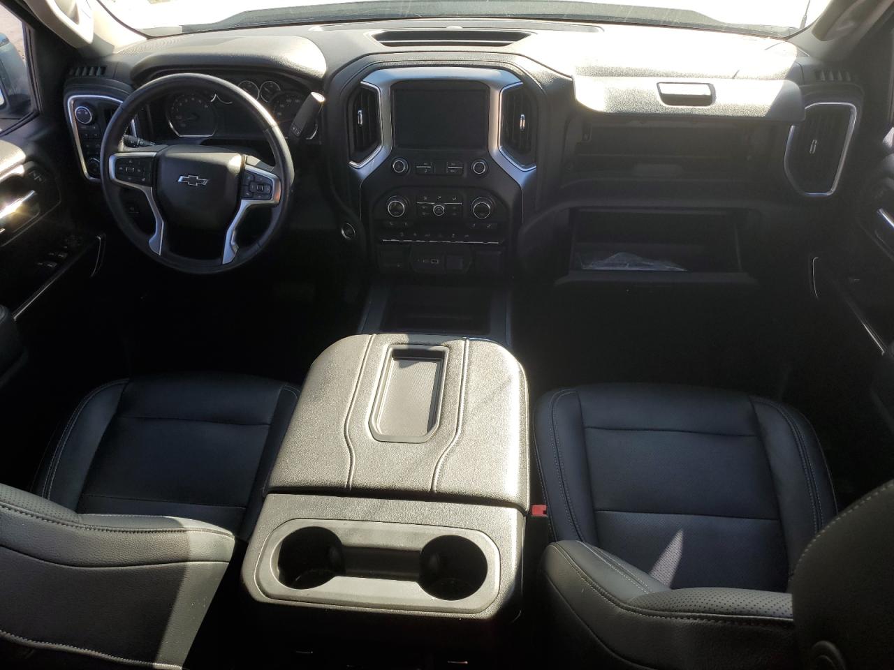 2019 Chevrolet Silverado - Image 8