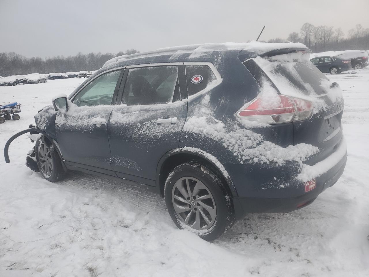 2016 Nissan Rogue - Image 2