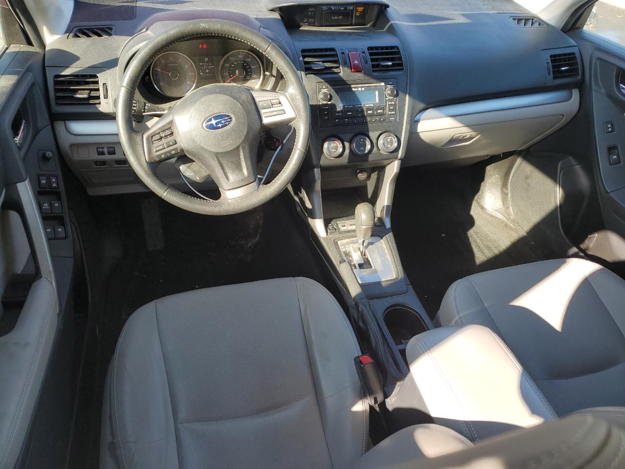 2015 Subaru Forester - Image 8