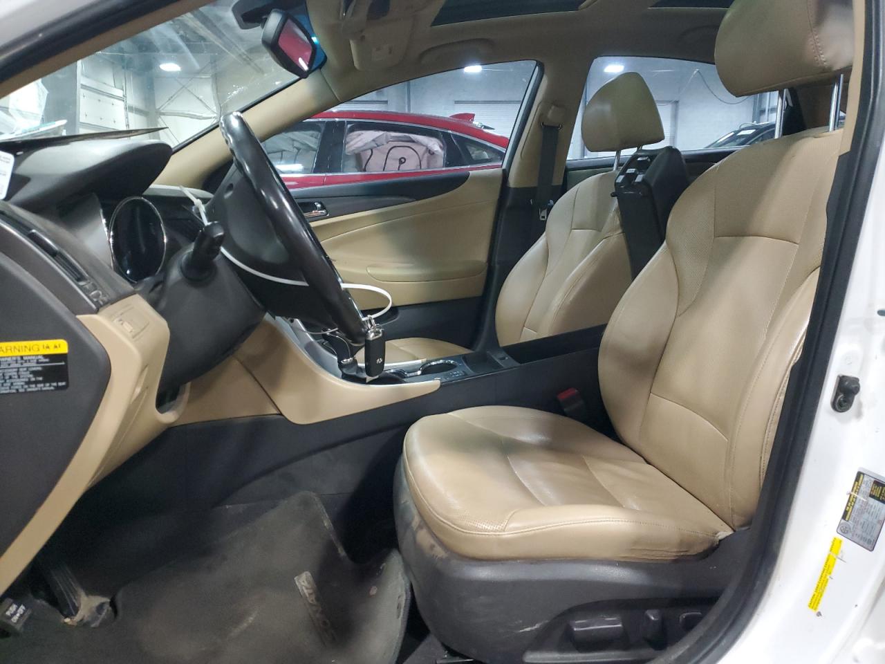 2015 Hyundai Sonata - Image 7