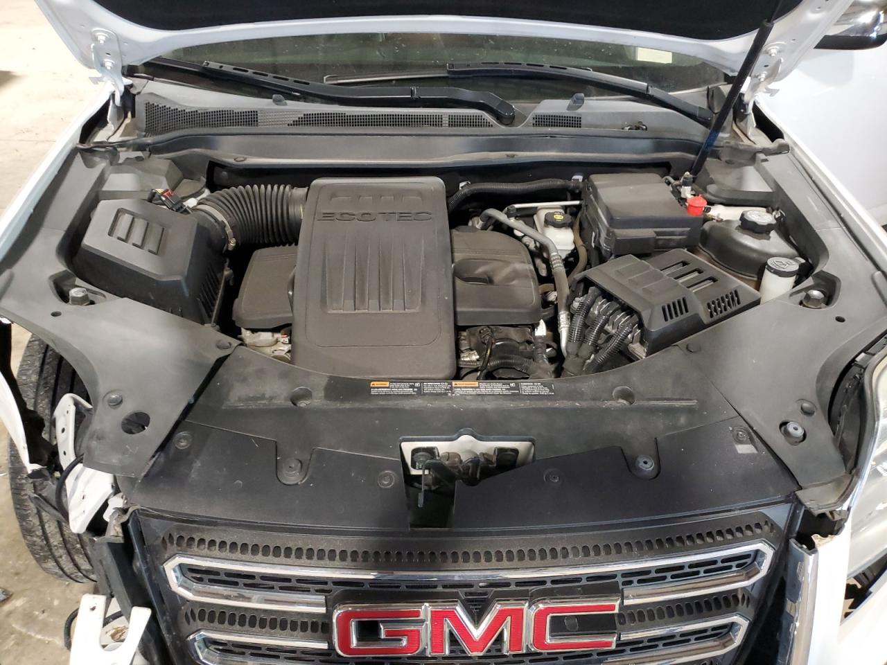 2017 GMC Terrain - Image 12