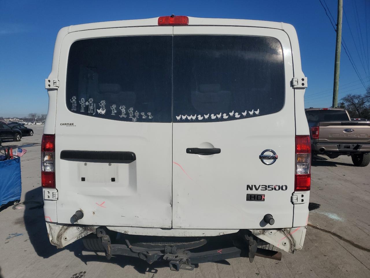 2014 Nissan NV - Image 6