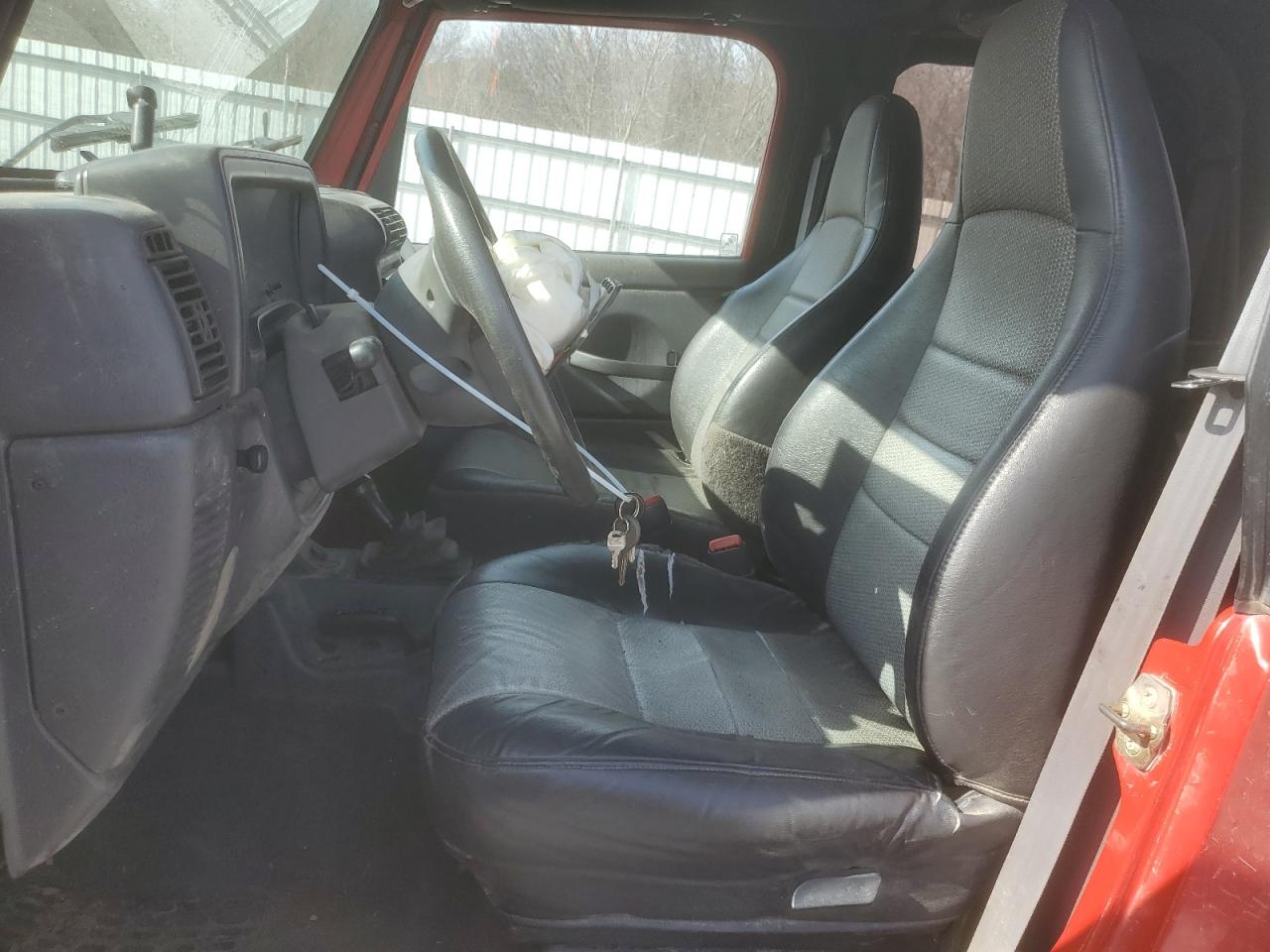 1999 Jeep Wrangler - Image 7