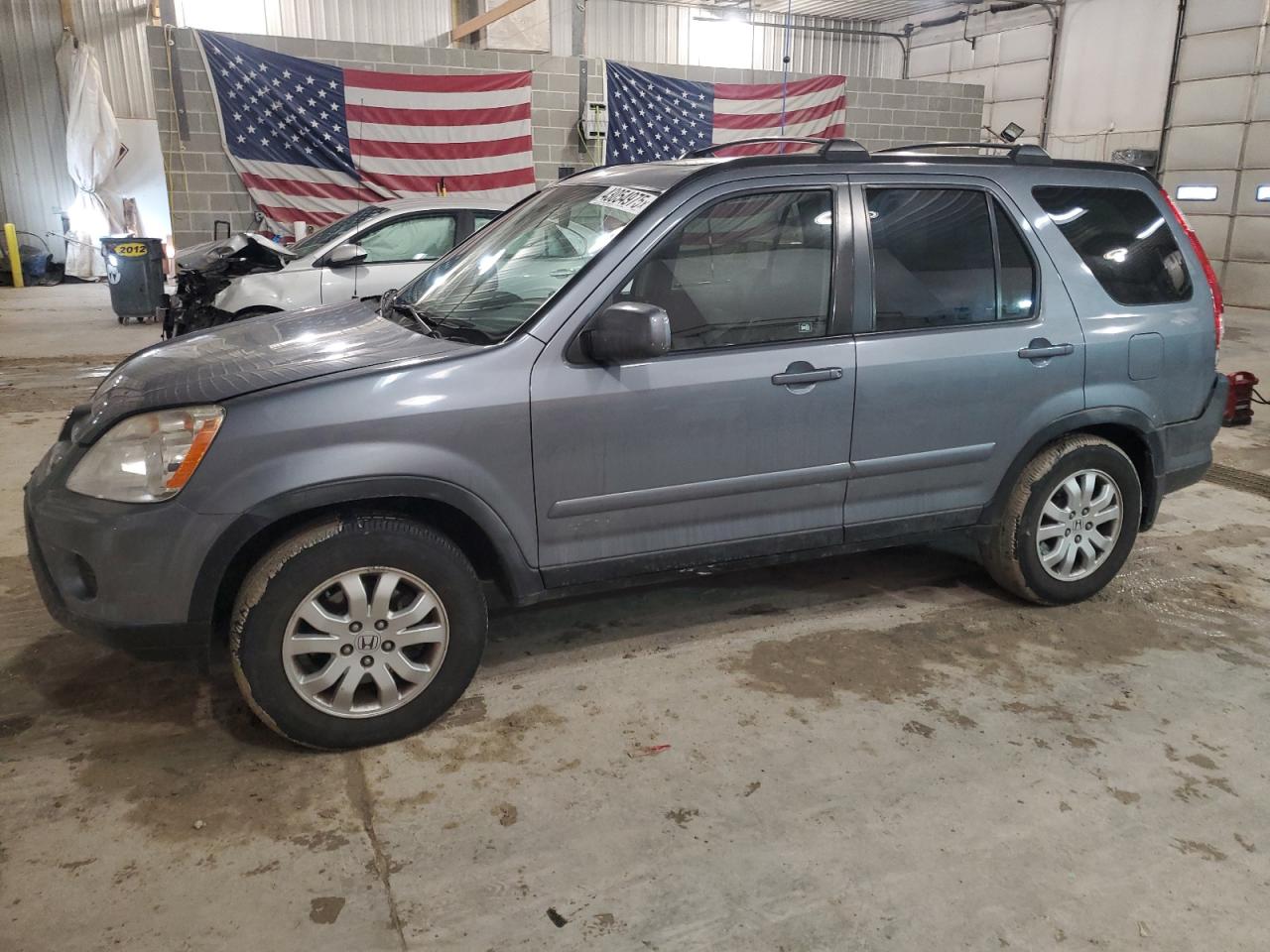 2005 Honda CR-V - Image 1
