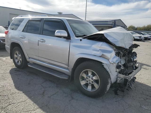 Паркетники TOYOTA 4RUNNER 2013 Серебристый