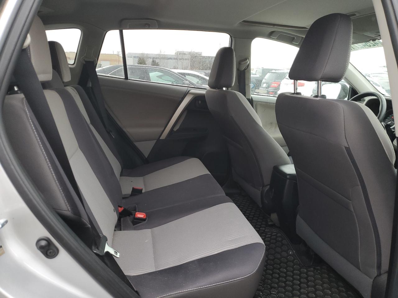 2013 Toyota RAV 4 - Image 11