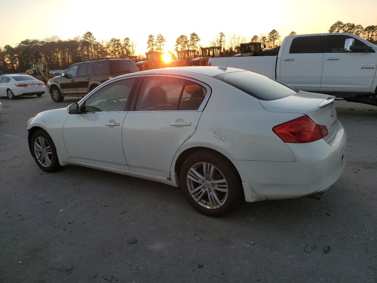 2013 Infiniti G - Image 2