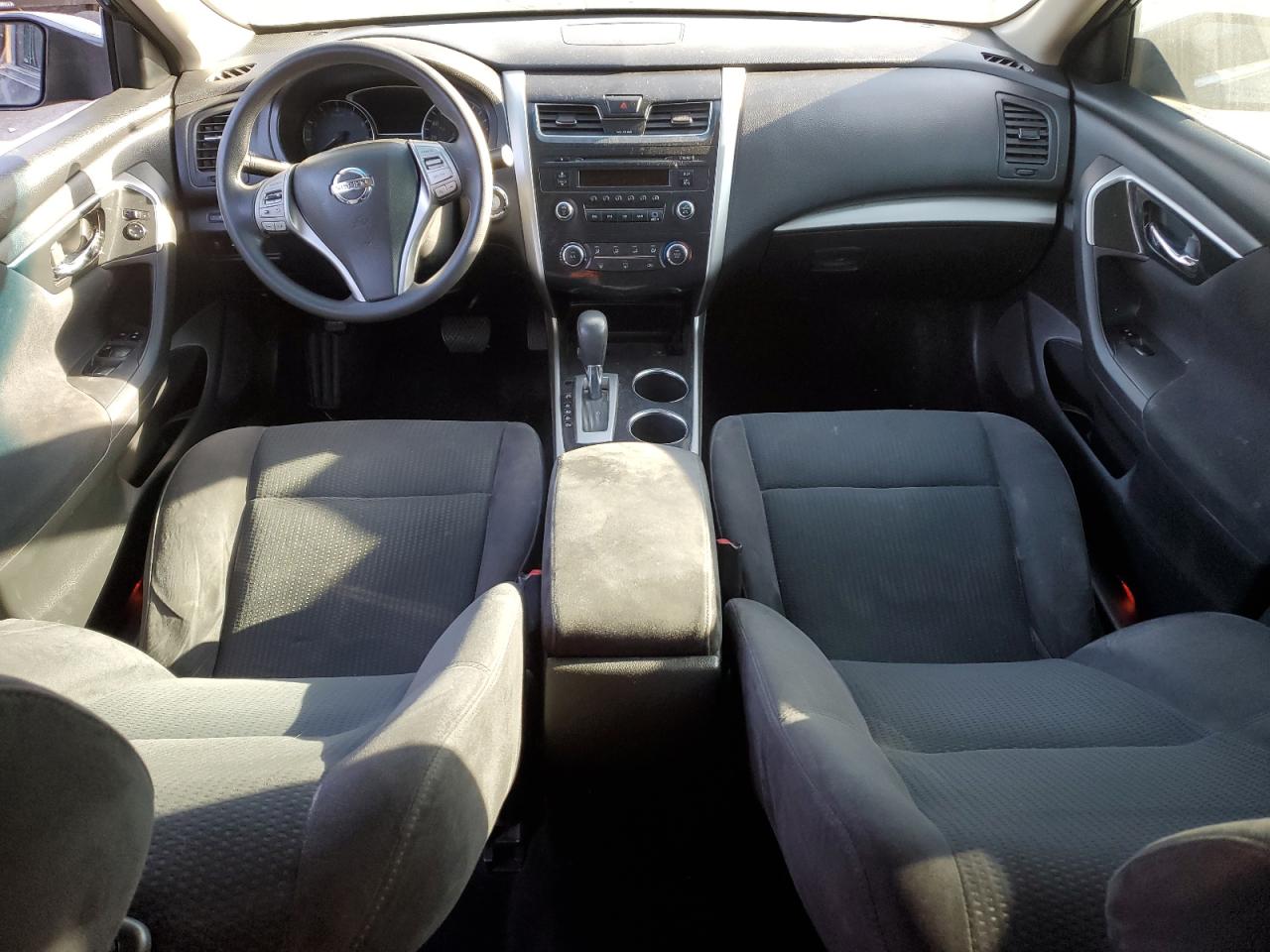 2014 Nissan Altima - Image 8