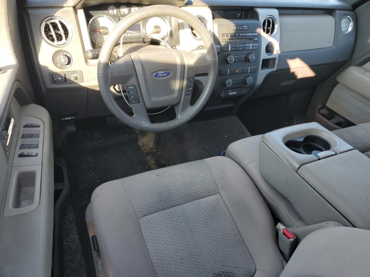 2010 Ford F-150 - Image 8