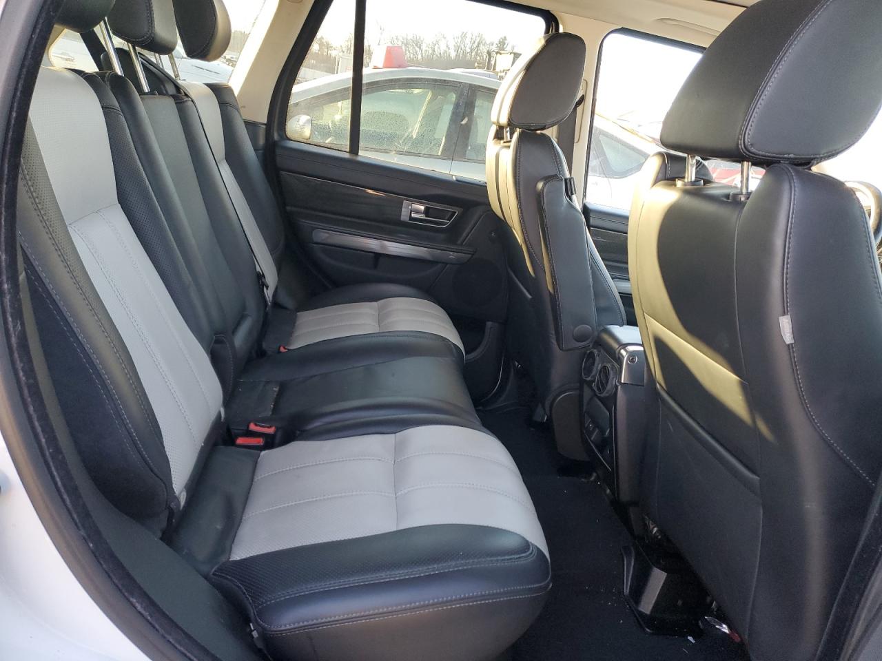 2013 Land Rover Range Rover Sport Sc VIN: SALSH2E40DA780759 Lot: 87851375