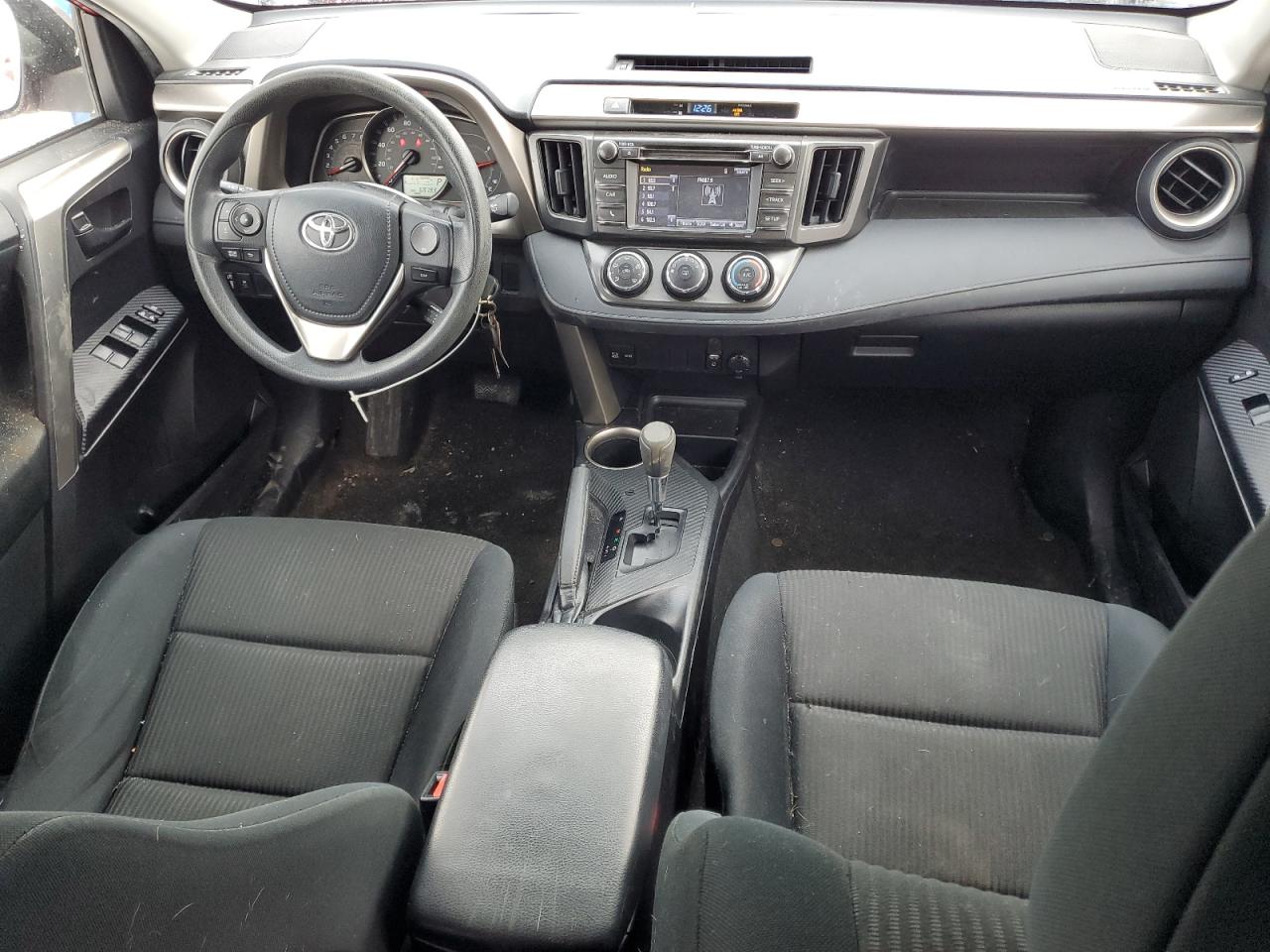 2015 Toyota RAV 4 - Image 8