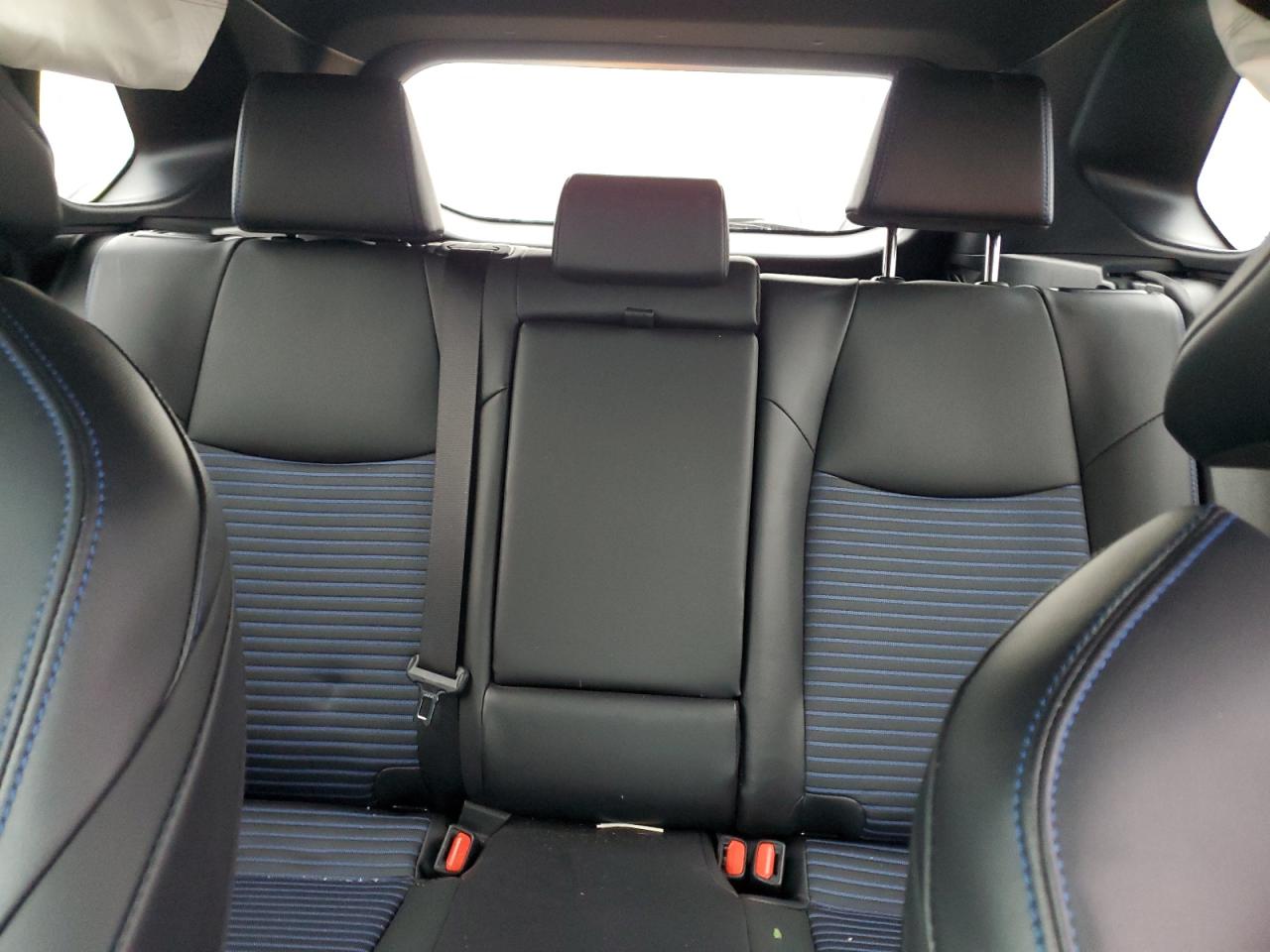 2024 Toyota RAV 4 - Image 10