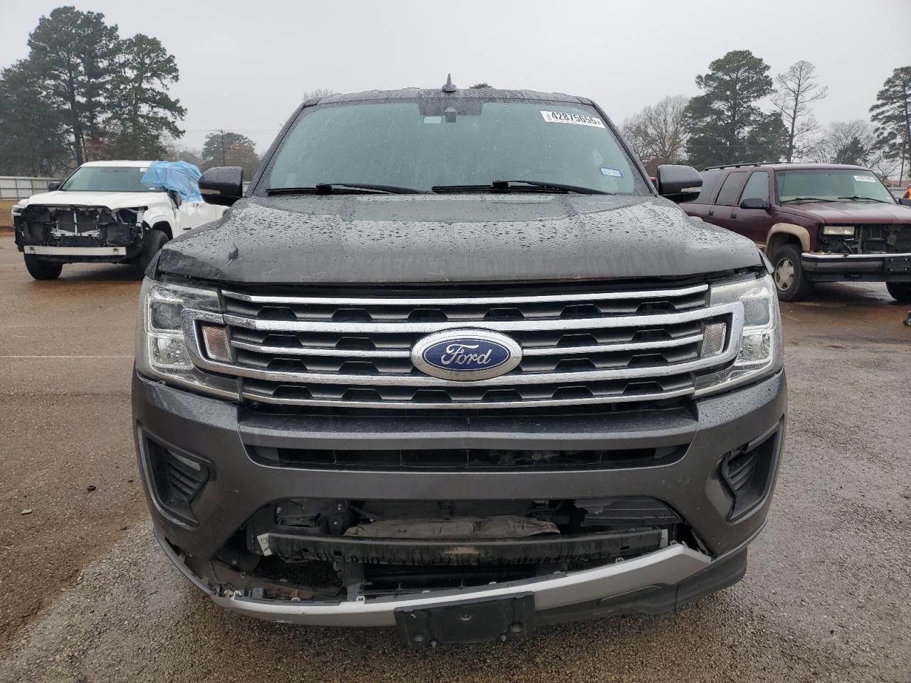 2019 Ford Expedition - Image 5