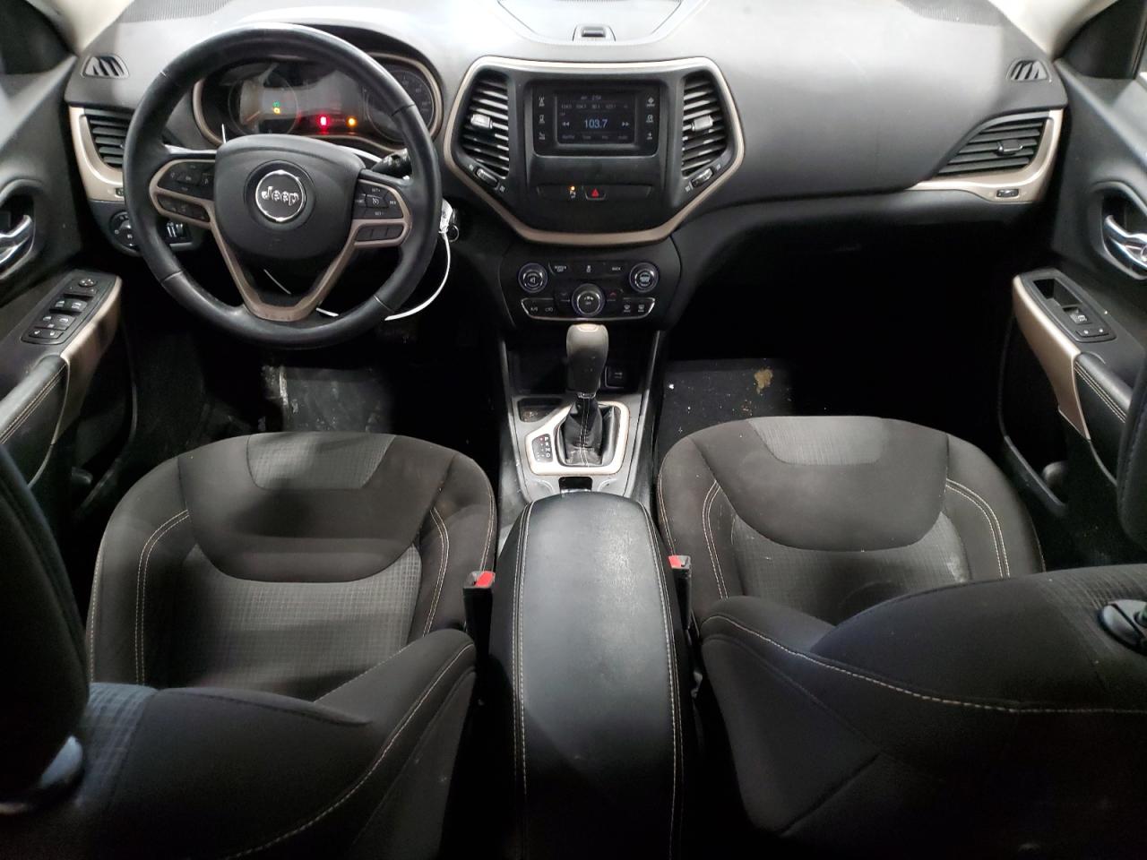 2017 Jeep Grand Cherokee - Image 8