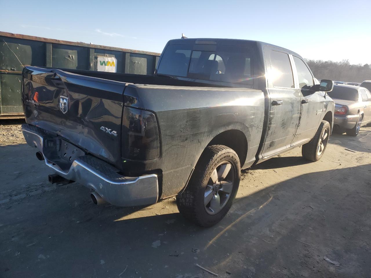 2017 RAM 1500 - Image 3