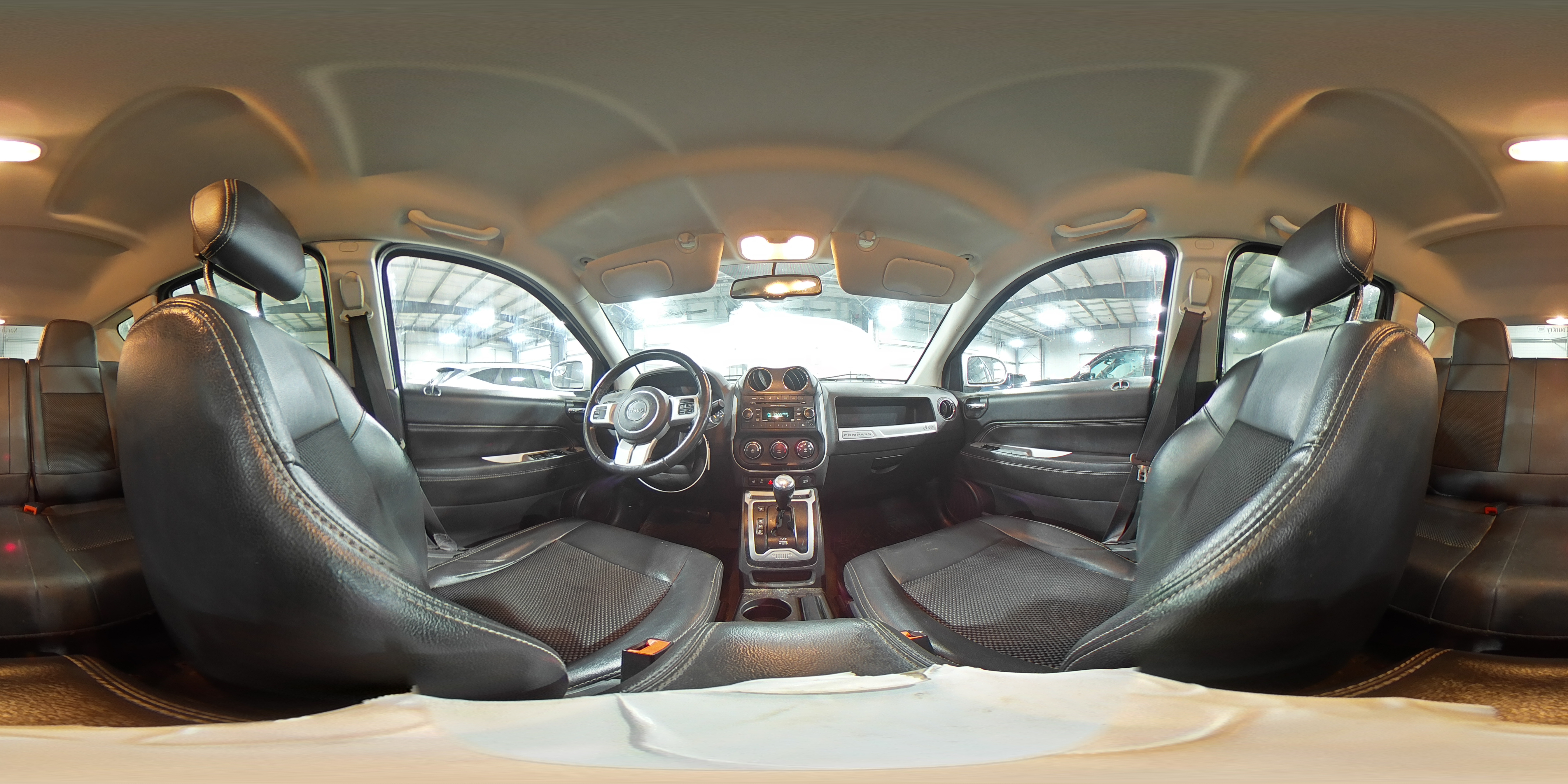 2016 Jeep Compass - Image 15
