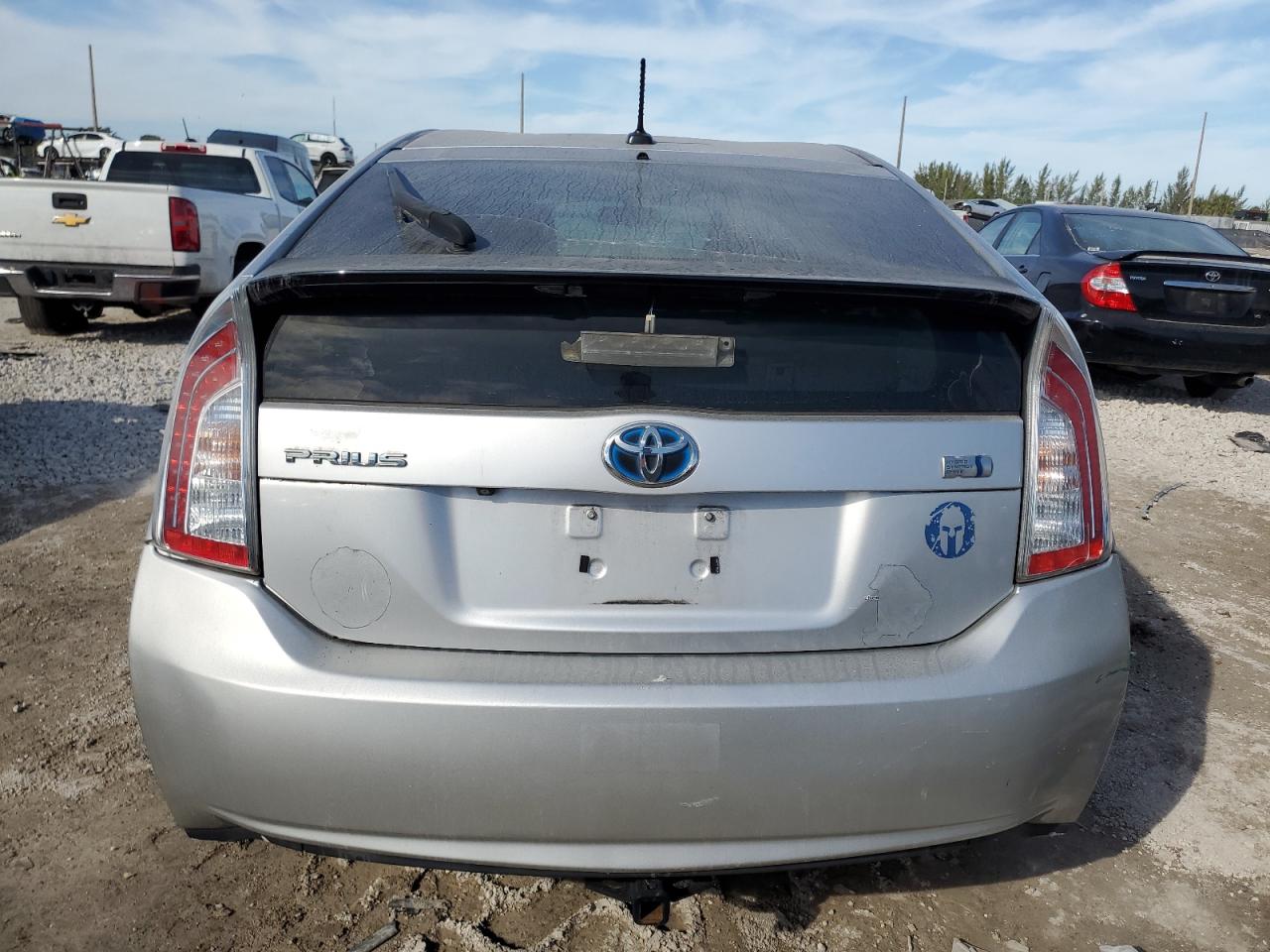 2012 Toyota Prius - Image 6