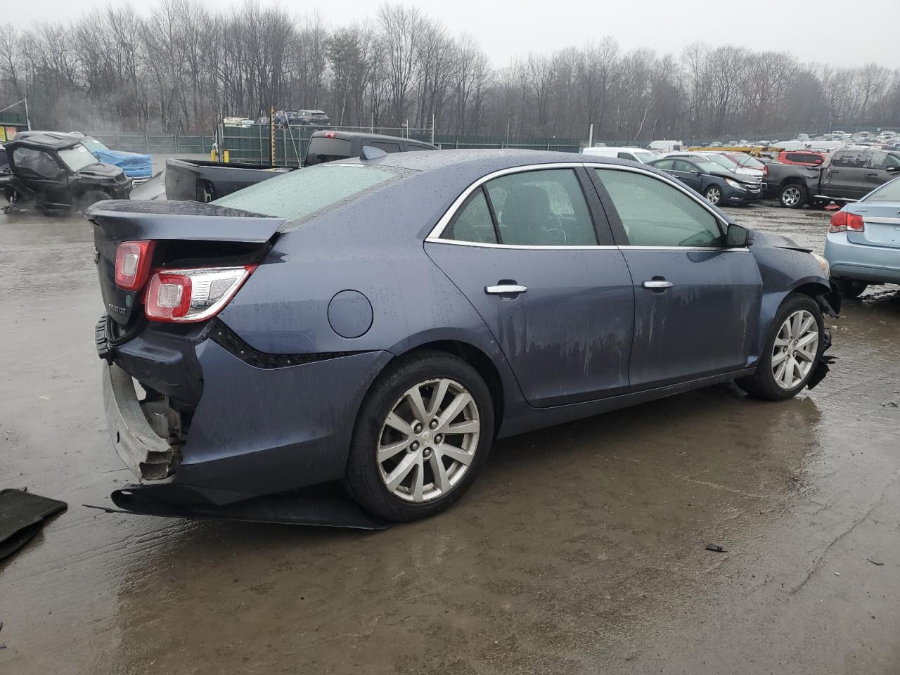 2013 Chevrolet Malibu - Image 3