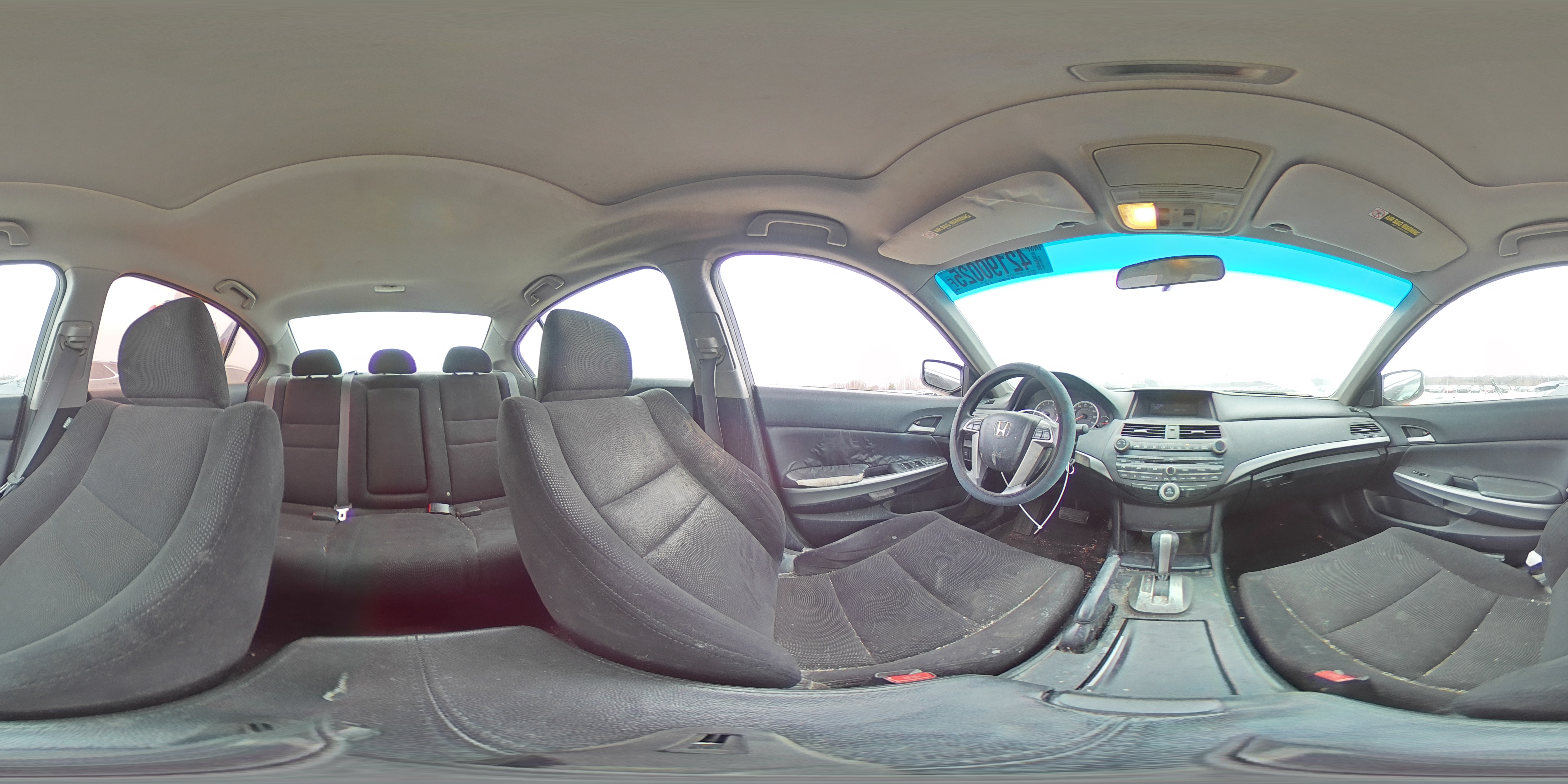 2009 Honda Accord - Image 13