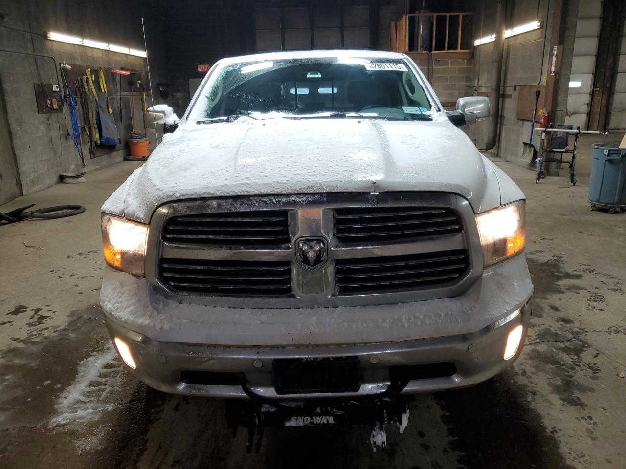 2016 RAM 1500 - Image 5