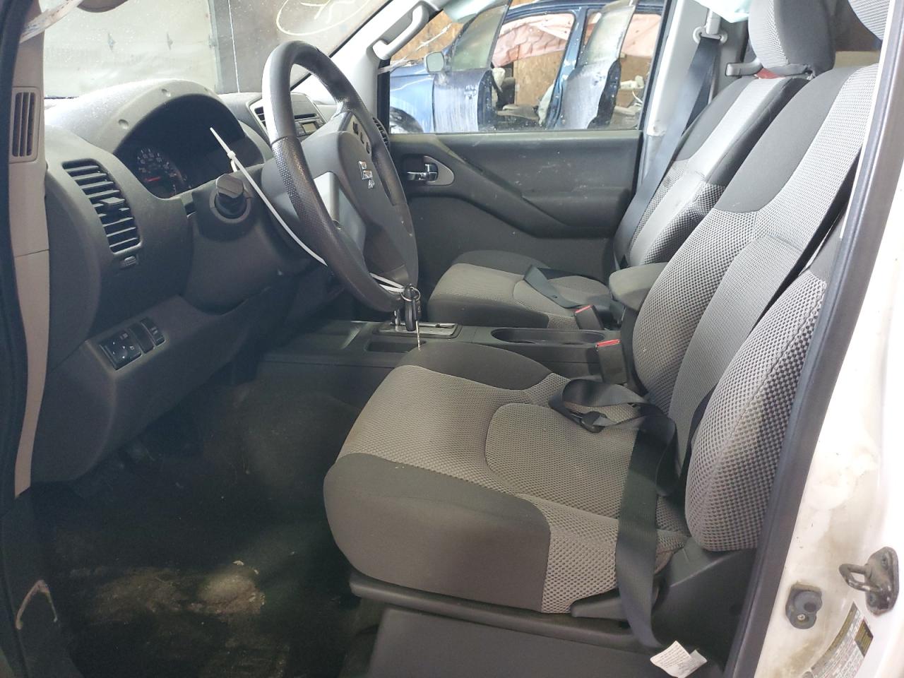 2012 Suzuki Equator - Image 7