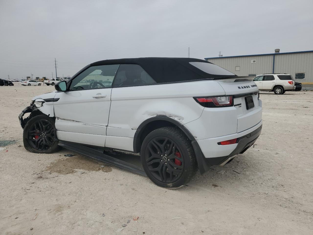 2017 Land Rover Range Rover - Image 2