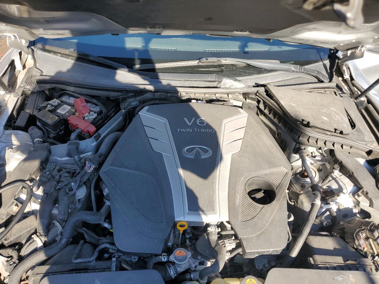 2018 Infiniti Q60 - Image 11