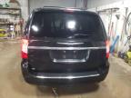 2012 Chrysler Town & Country Touring للبيع في Elgin، IL - Front End