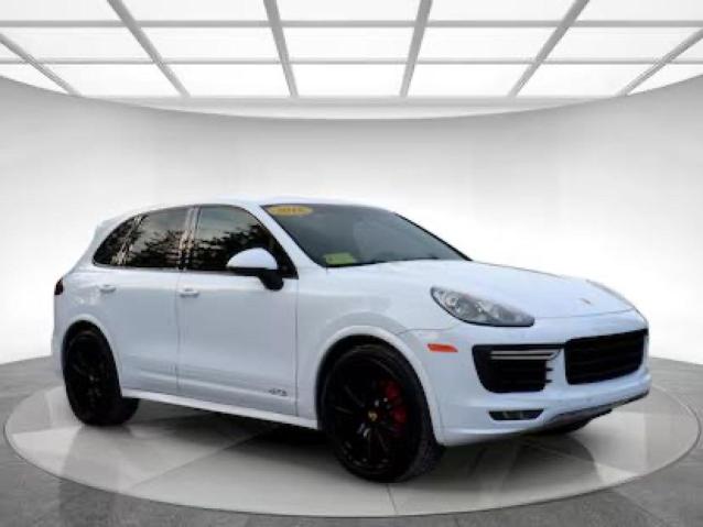 2016 Porsche Cayenne Gts