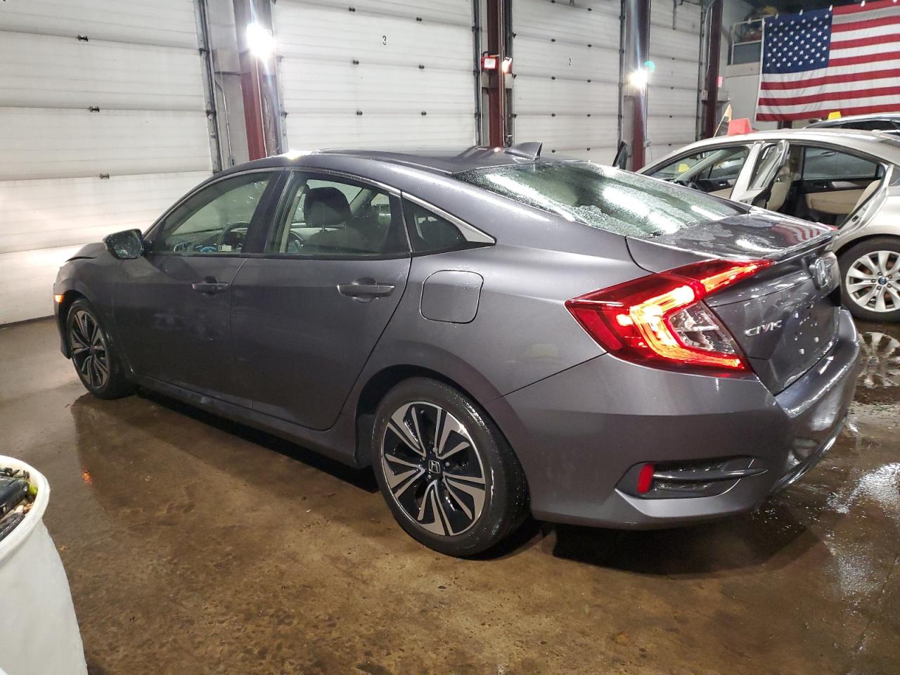 JHMFC1F36JX018924 2018 HONDA CIVIC - Image 2