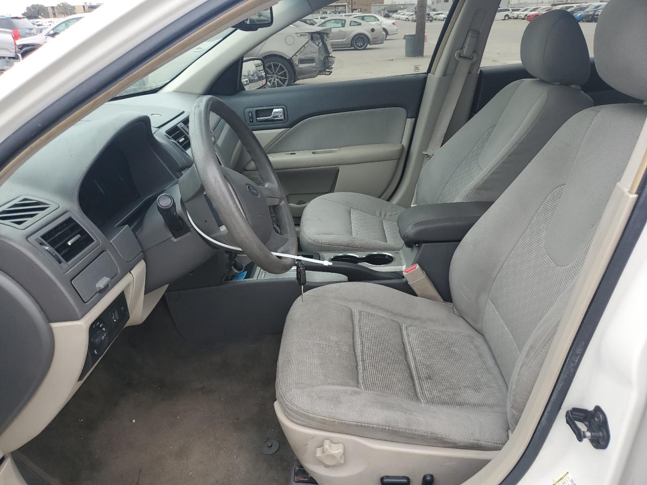 2011 Ford Fusion - Image 7