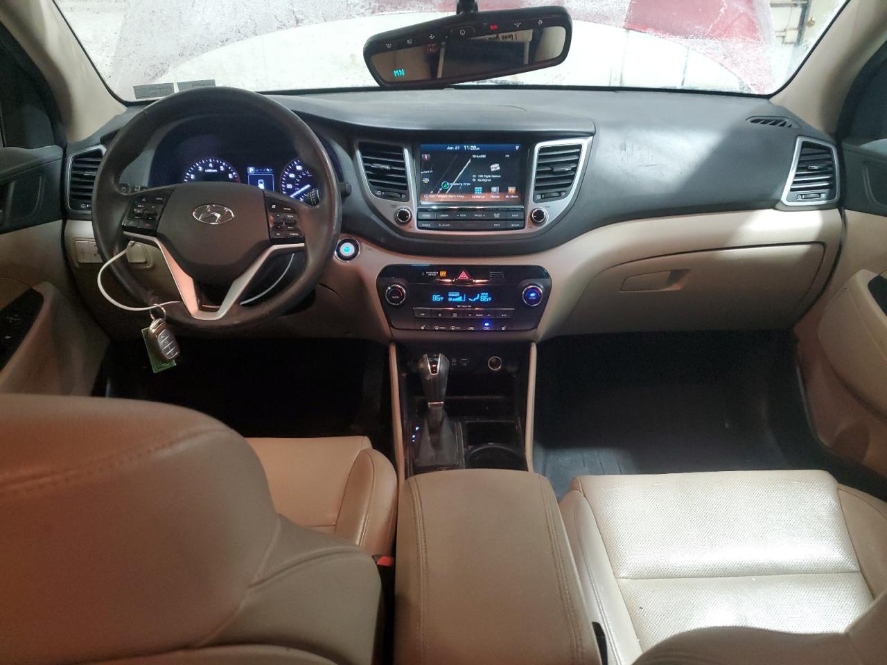 2017 Hyundai Tucson - Image 8