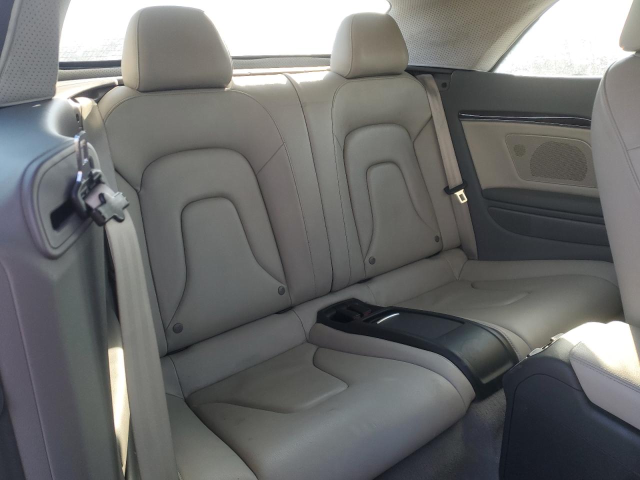 2011 Audi A5 Premium Plus VIN: WAUJFAFH2BN017343 Lot: 42012815