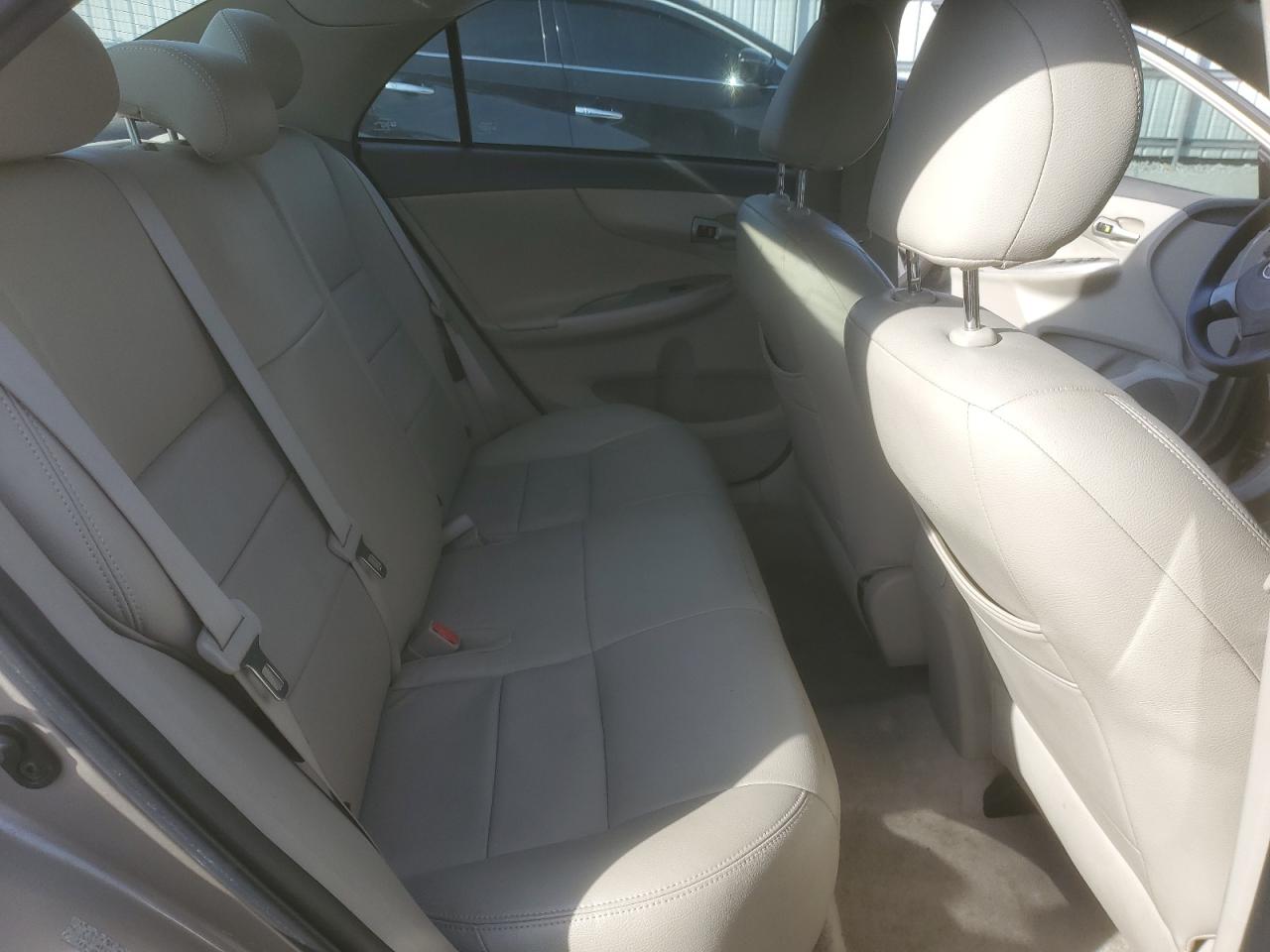 2010 Toyota Corolla - Image 11
