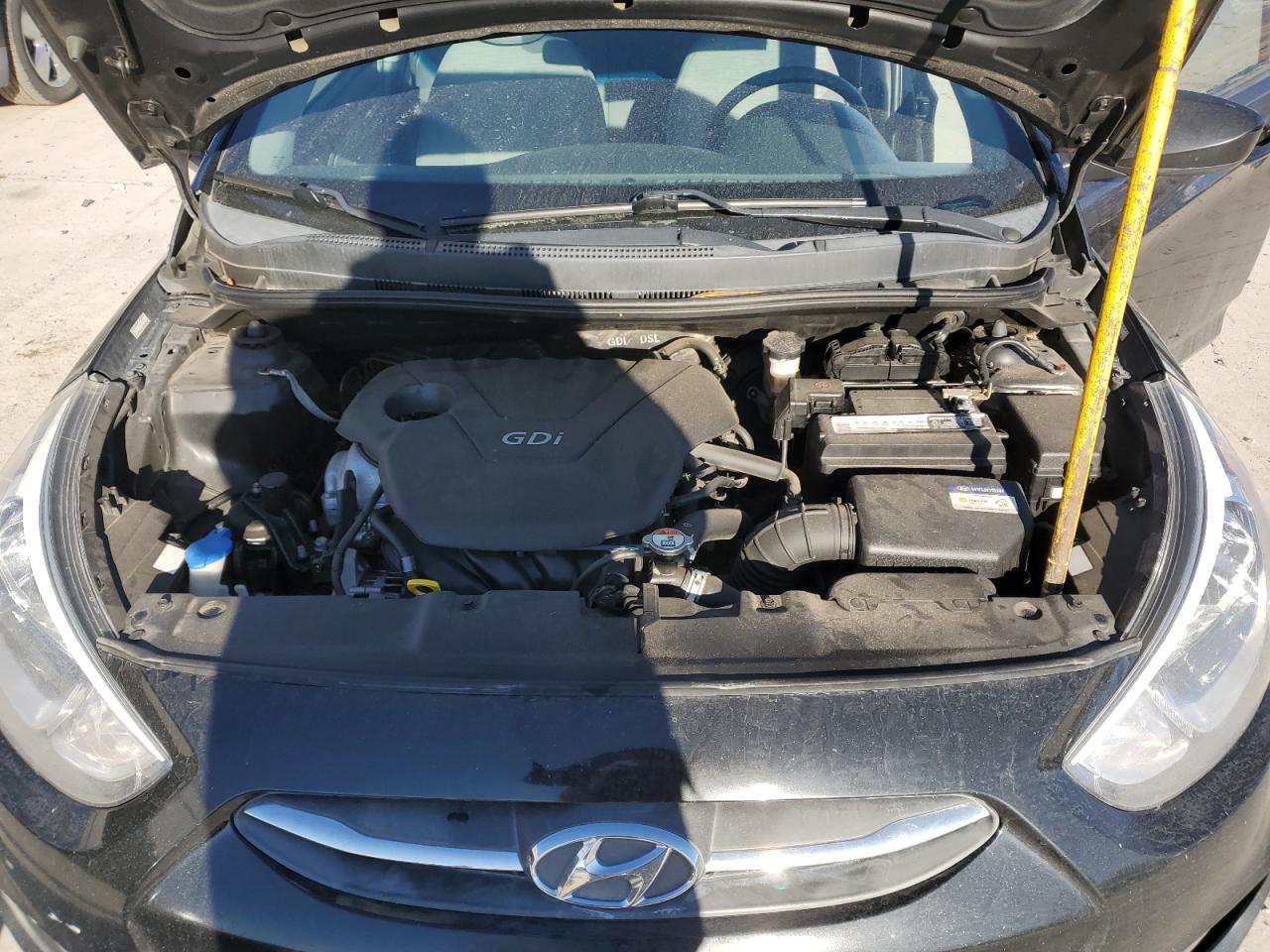 2016 Hyundai Accent - Image 11