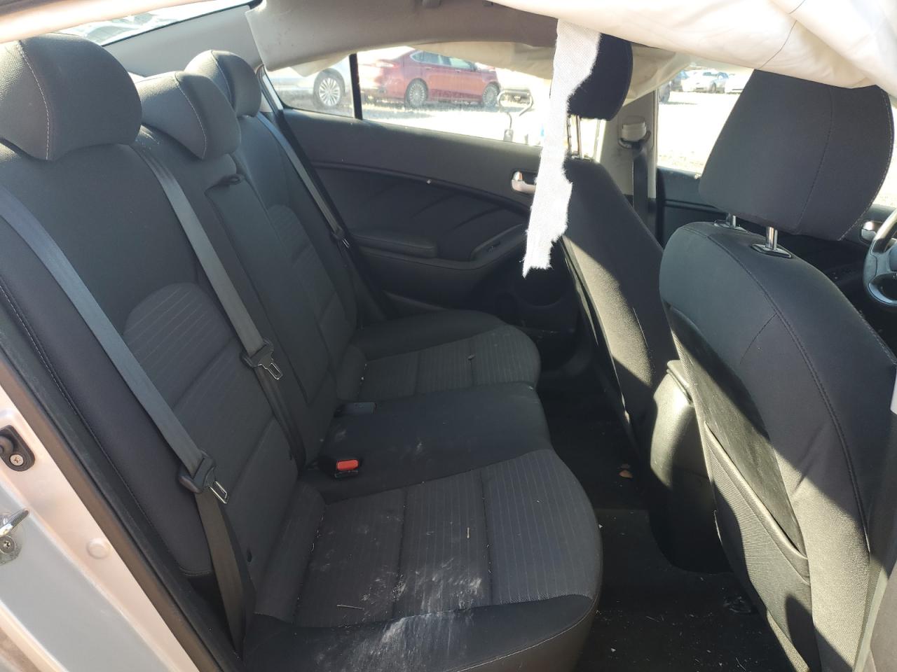 2018 Kia Forte - Image 10