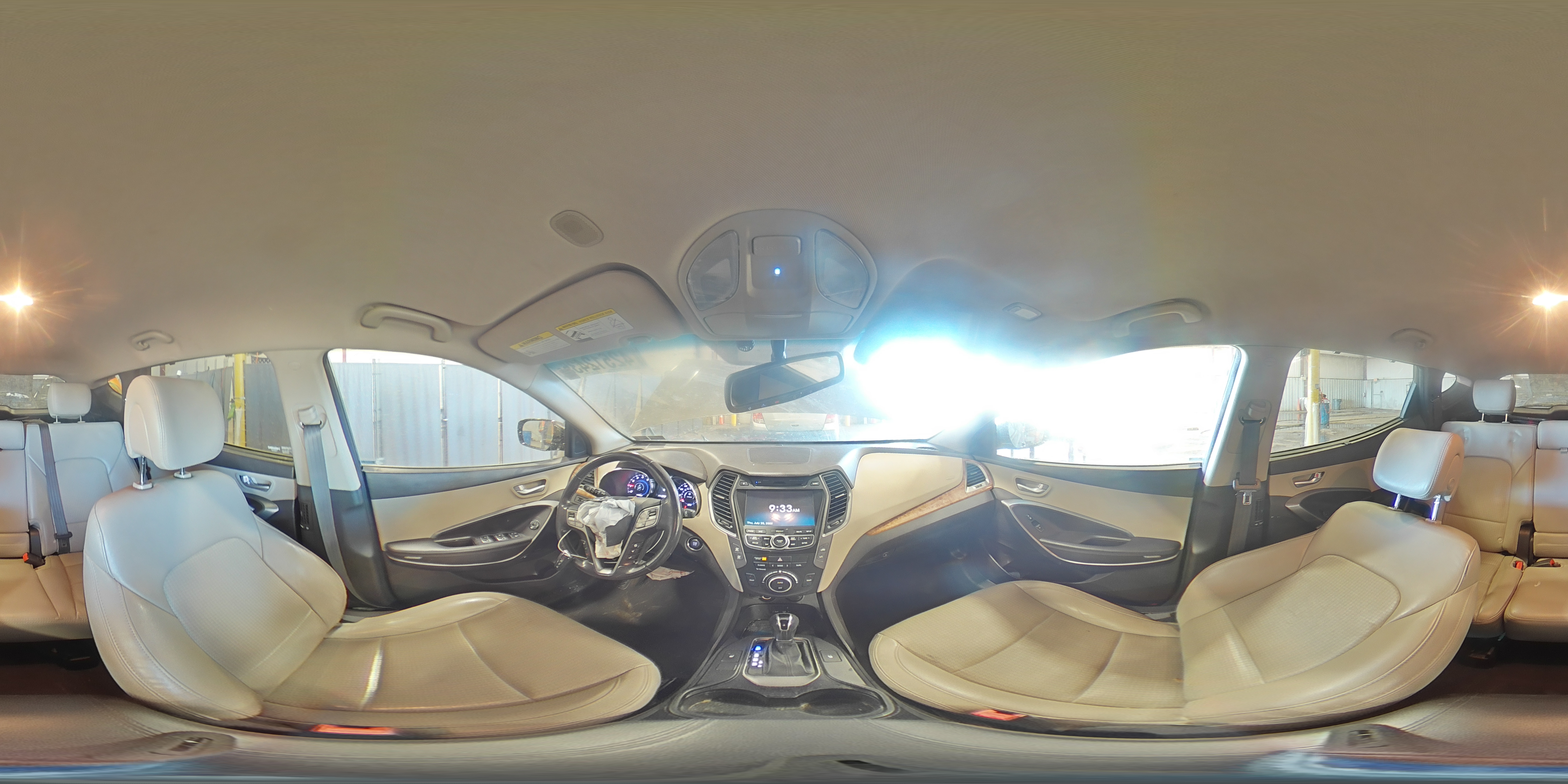 2014 Hyundai Santa Fe - Image 15