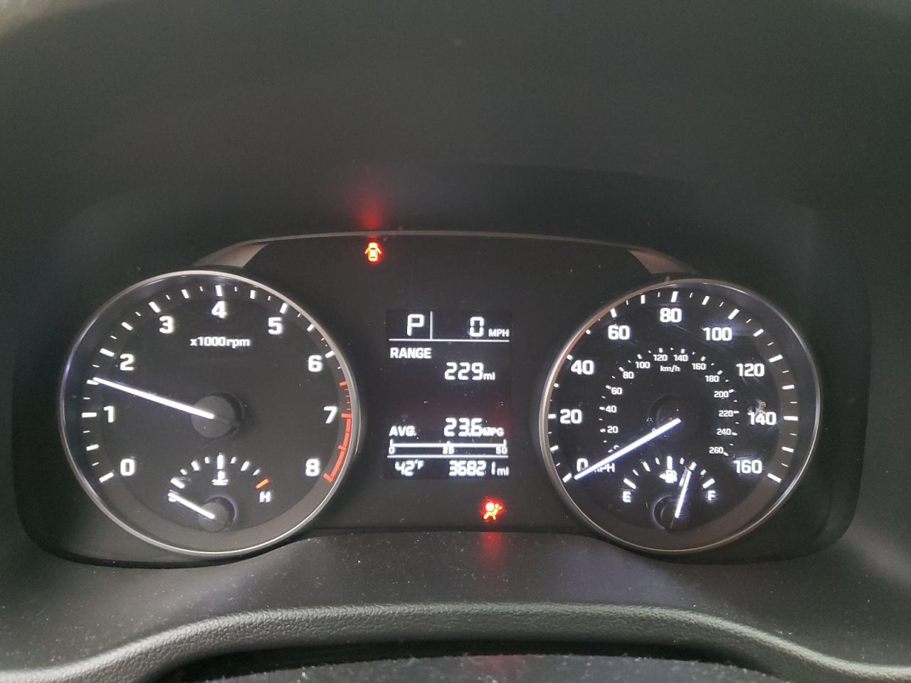 2017 Hyundai Elantra - Image 9
