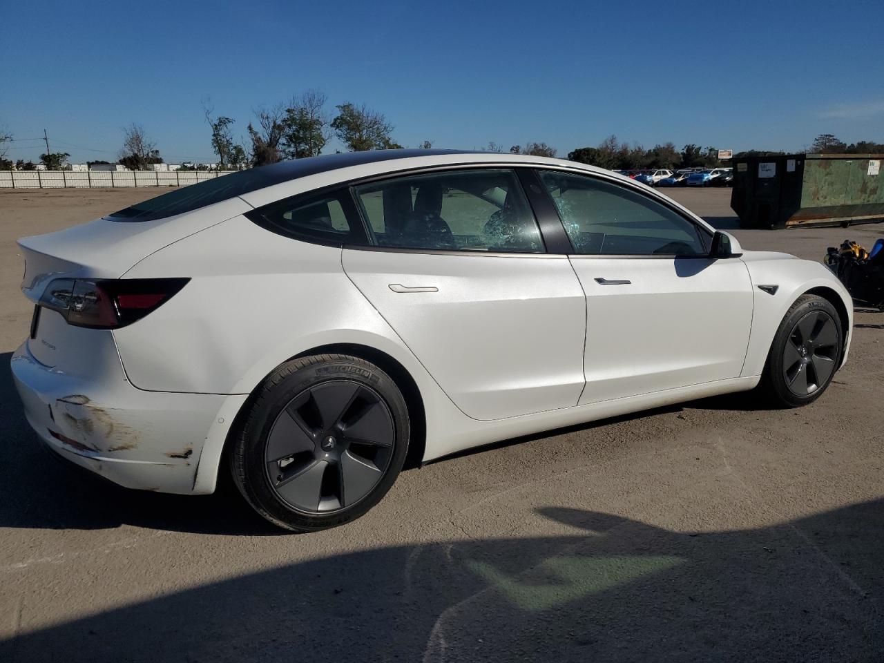 VIN 5YJ3E1EB2NF103976 2022 TESLA MODEL 3 no.3