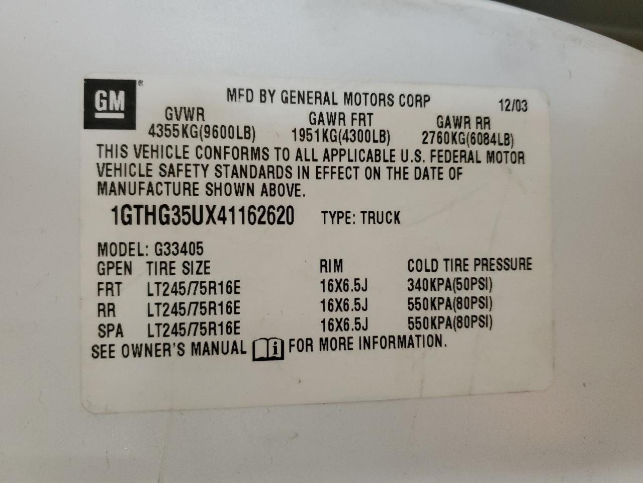 2004 GMC Savana - Image 14