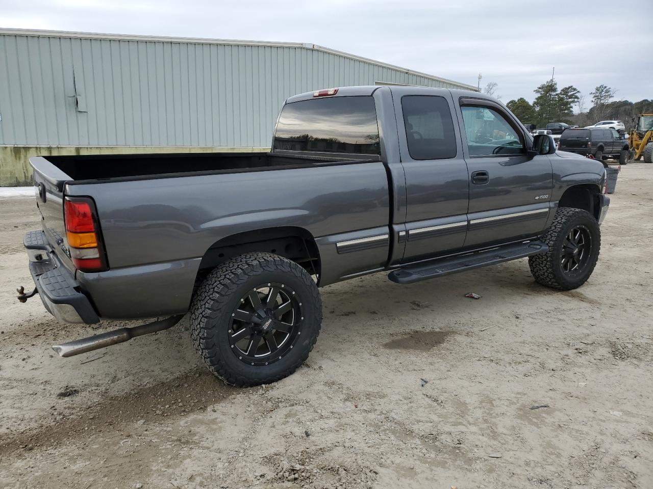 2002 Chevrolet Silverado - Image 3