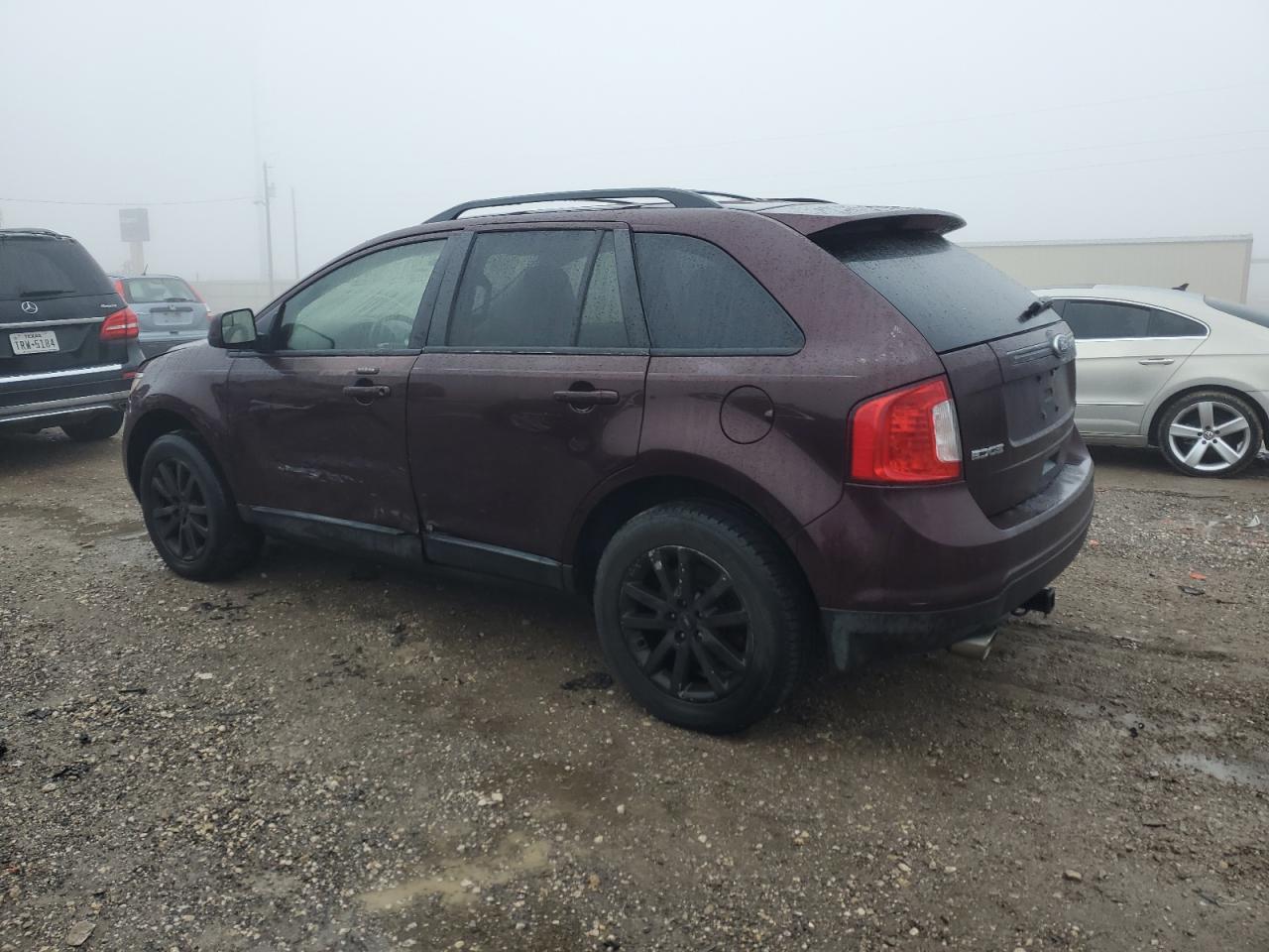 2011 Ford Edge - Image 2
