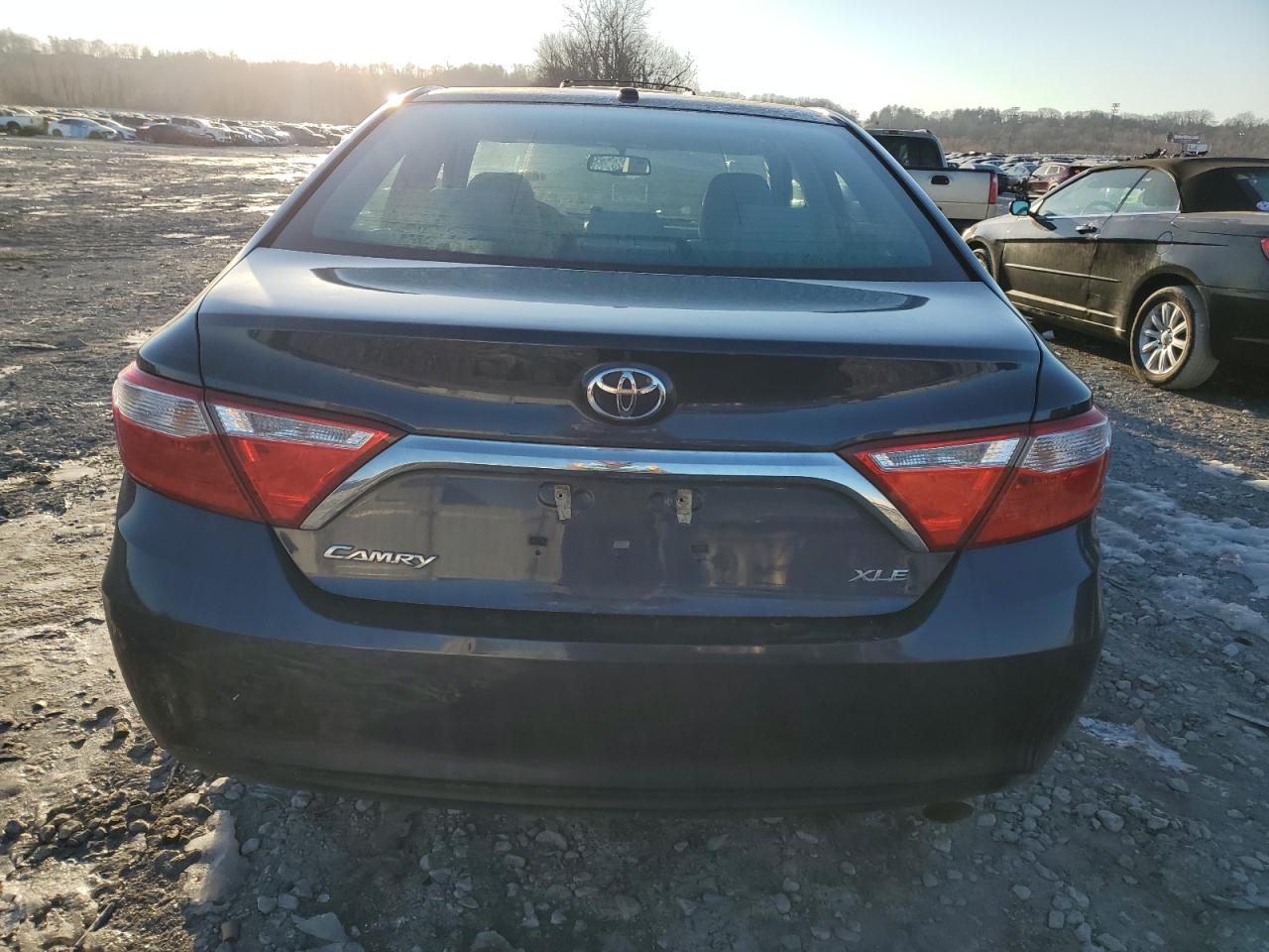 2016 Toyota Camry - Image 6