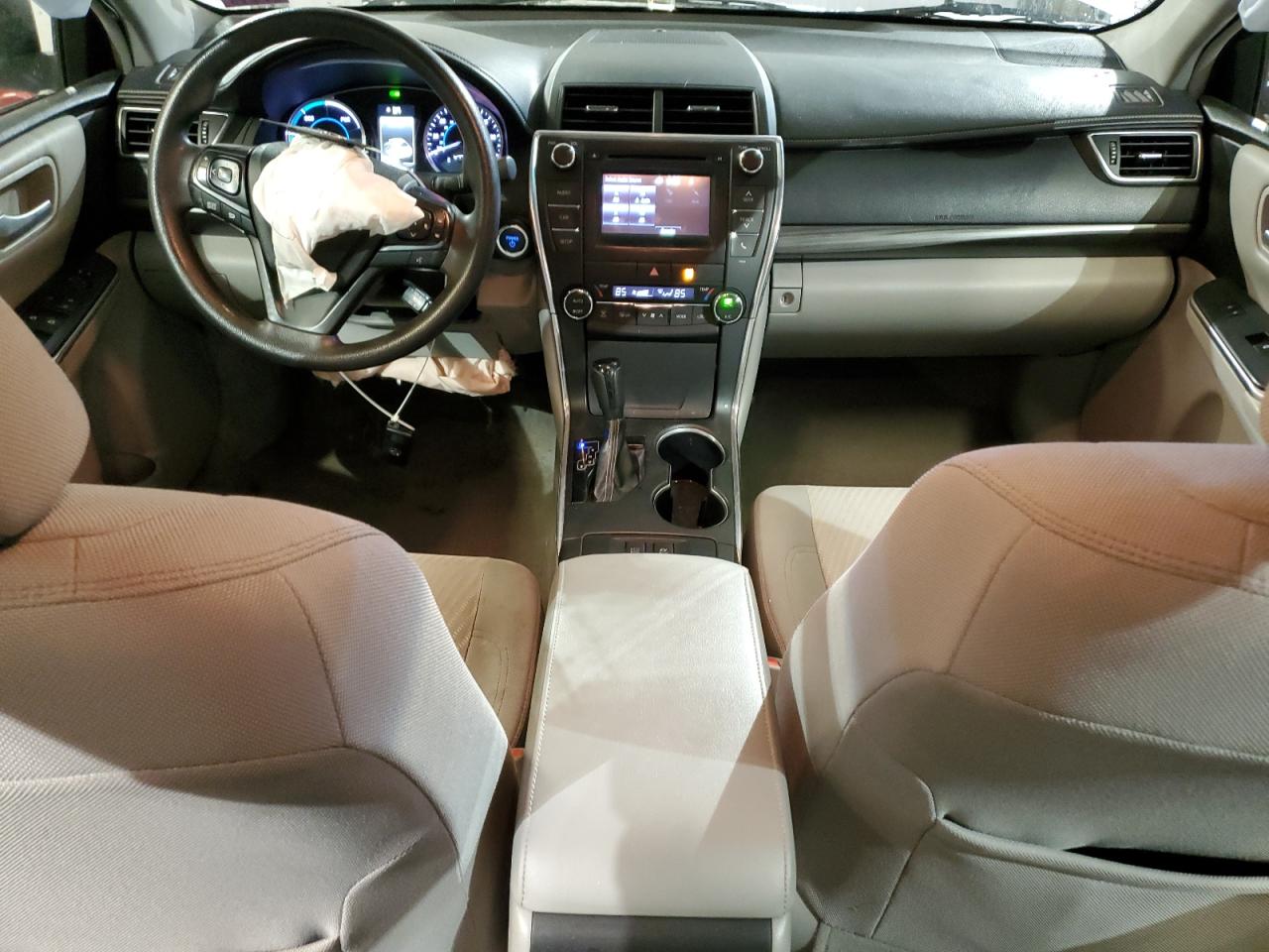 2015 Toyota Camry - Image 8