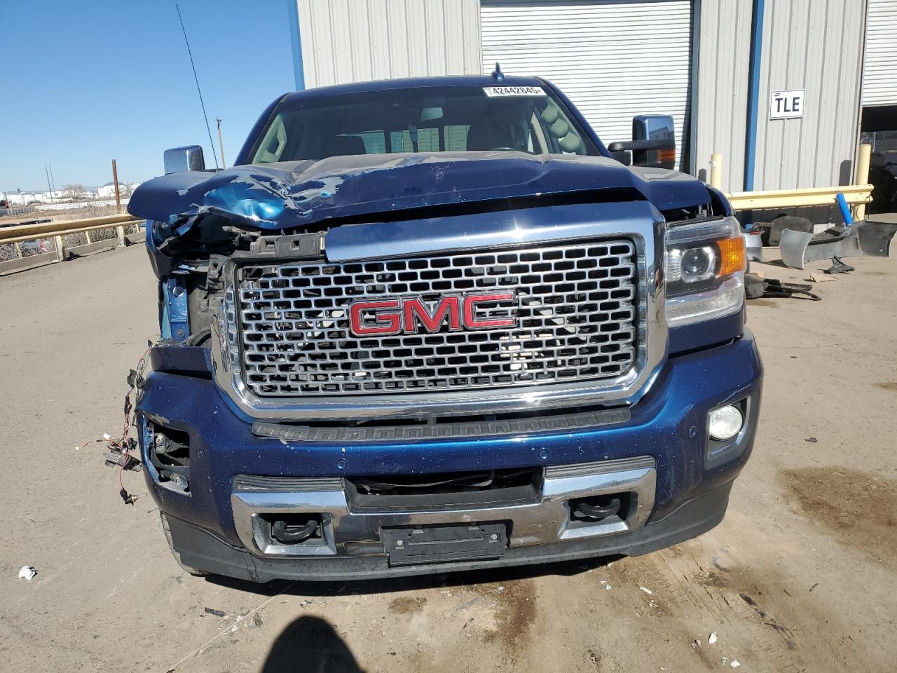 2015 GMC Sierra - Image 5