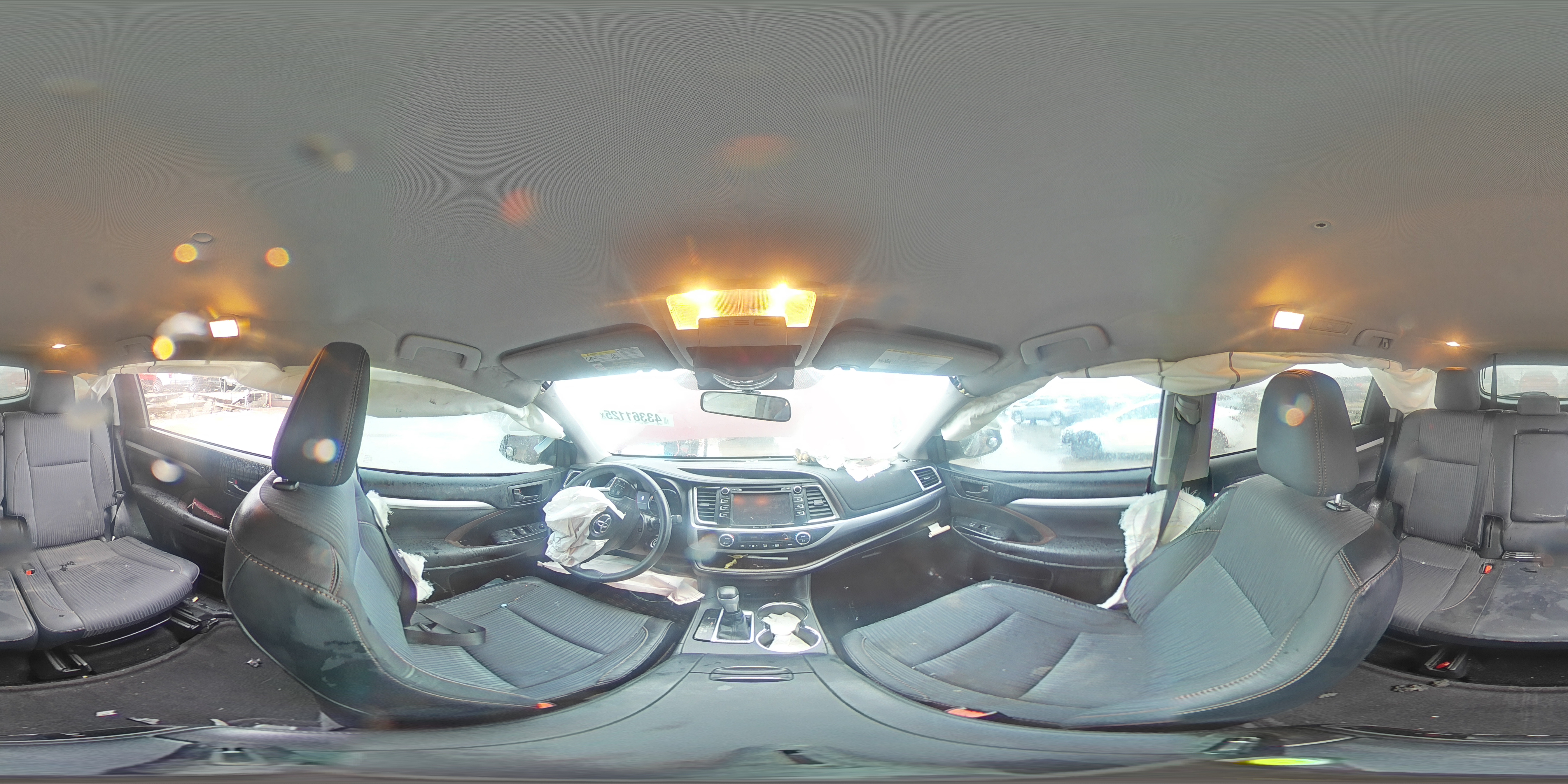 2016 Toyota Highlander - Image 14