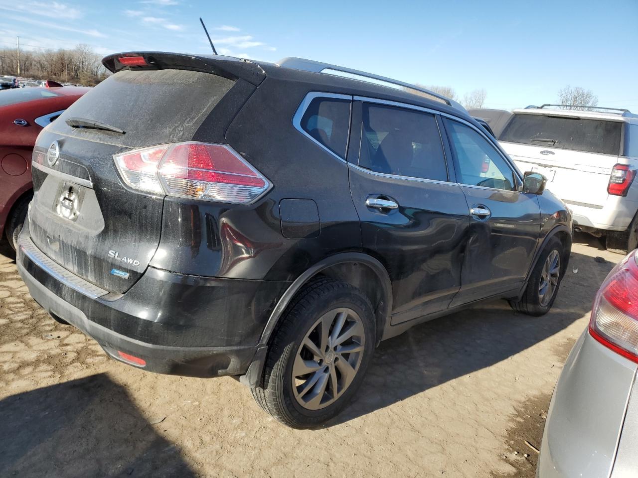 2014 Nissan Rogue - Image 3