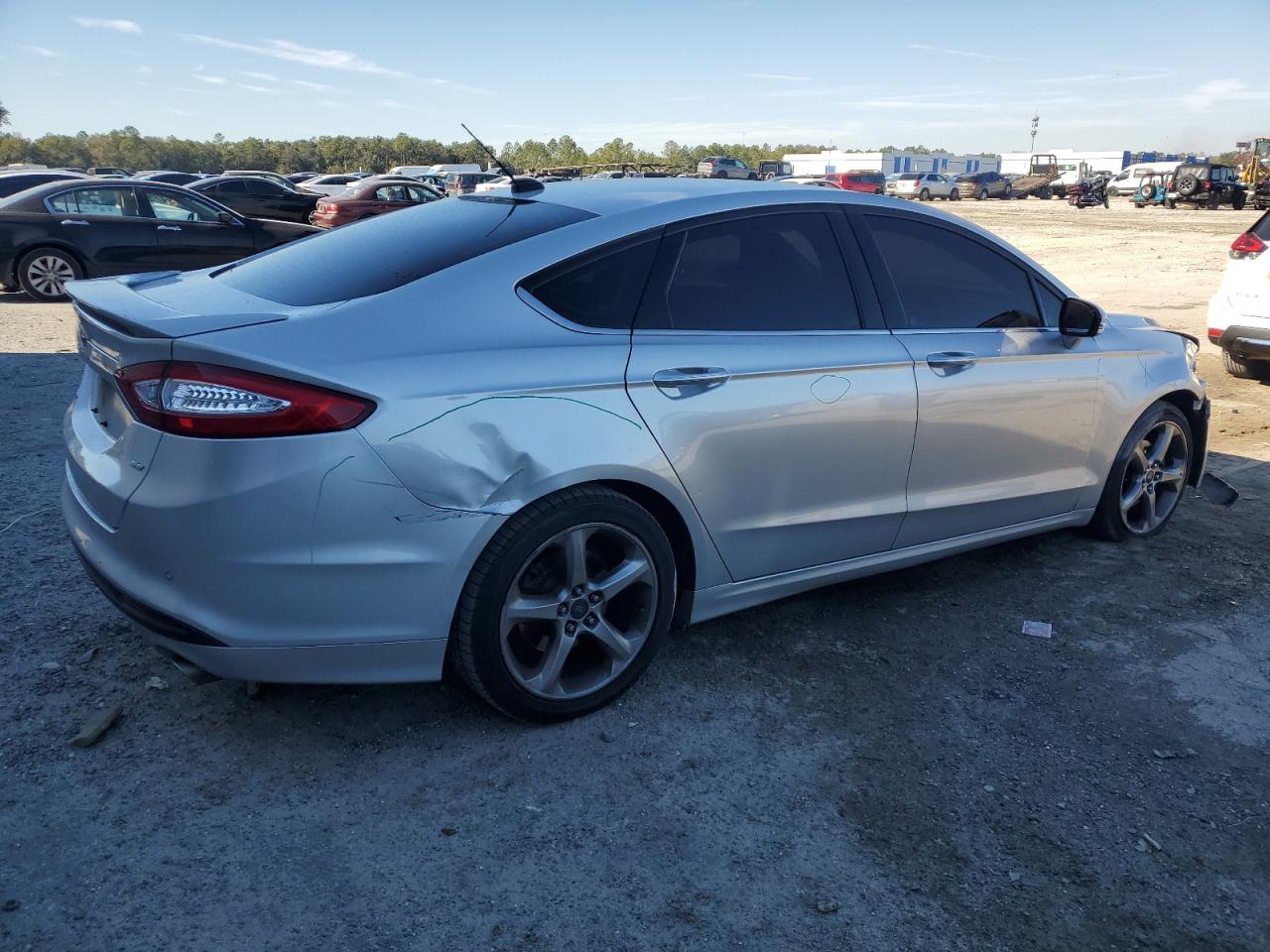 VIN 3FA6P0H74FR189936 2015 FORD FUSION no.3