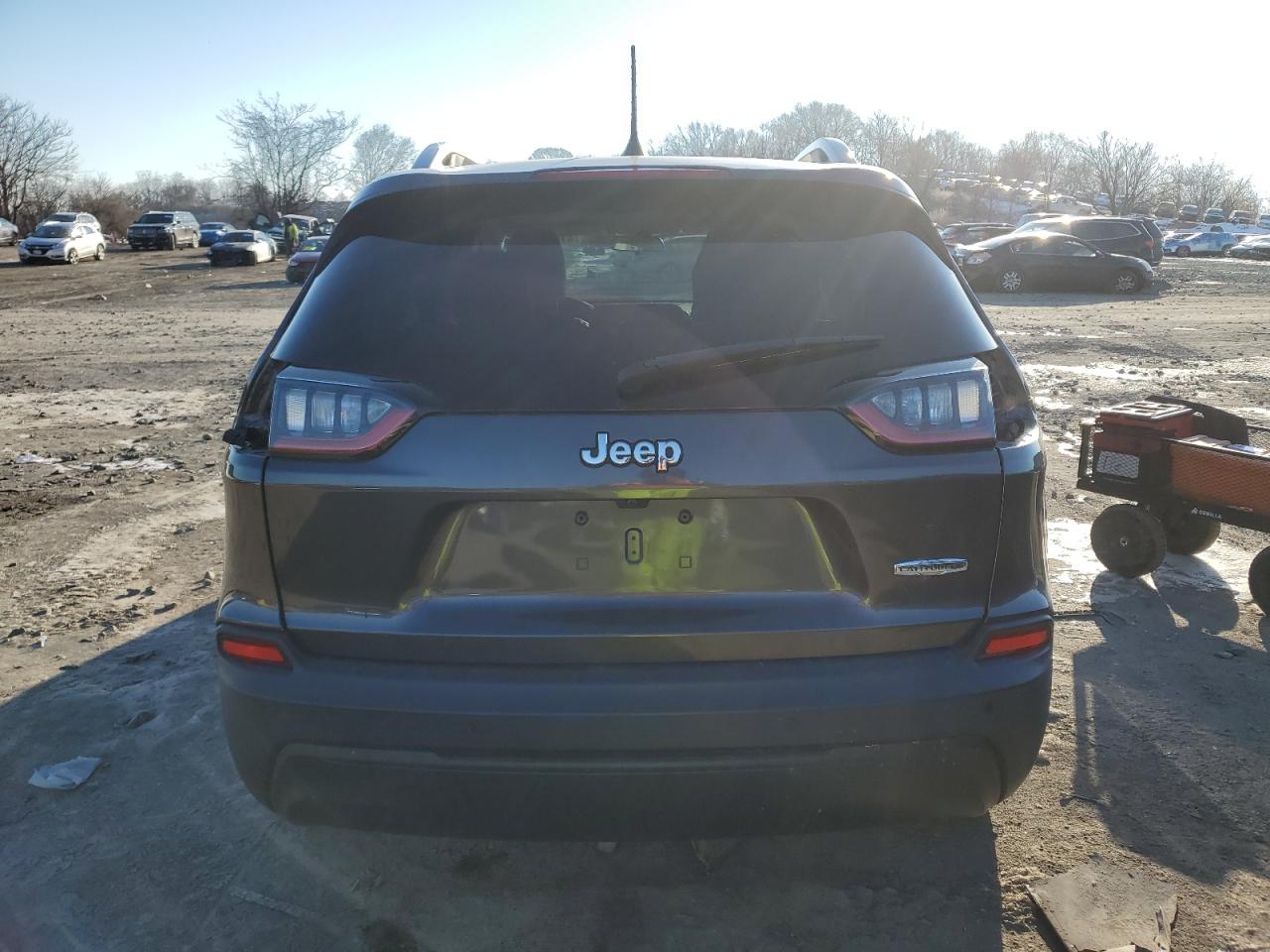 2020 Jeep Grand Cherokee - Image 6