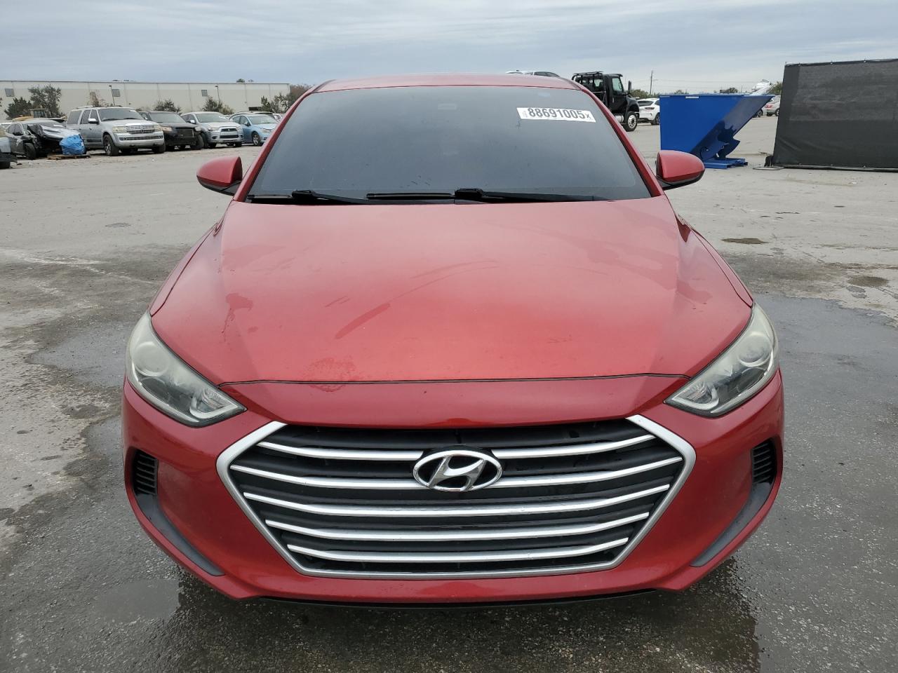 2017 Hyundai Elantra - Image 5